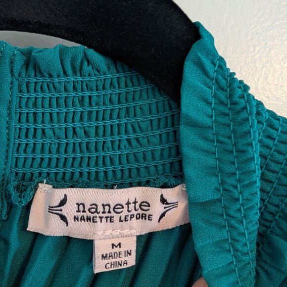NWT: Nanette Lepore -Mock Turtle Neck, pleated, Teal,  (size M) - Picture 4 of 5